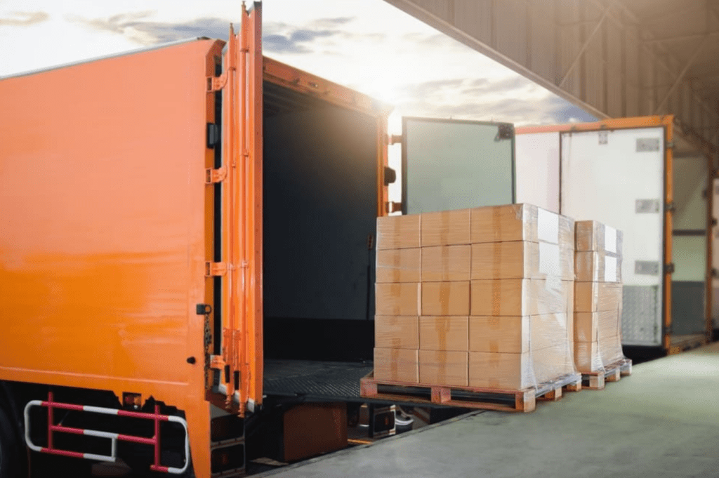 reliable drayage and transloading for smooth cargo transfers