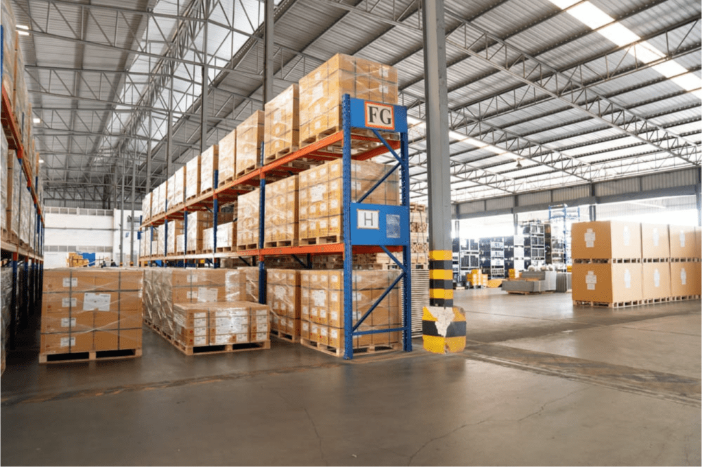 OLIMP's modern Charlotte warehouse near I-77 and I-85 highways with 90+ loading docks for fast freight handling