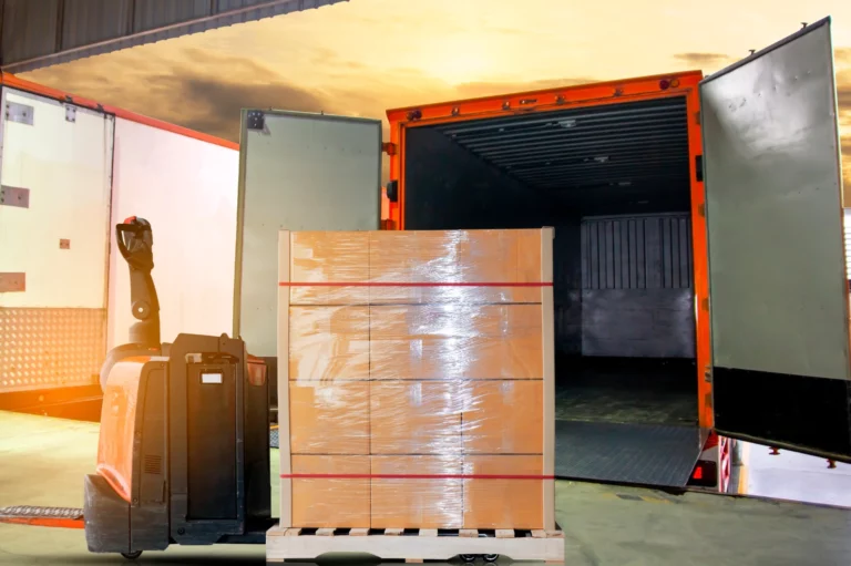 Cross docking warehouse