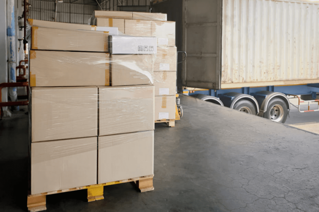 drayage and transloading: what’s the difference?
