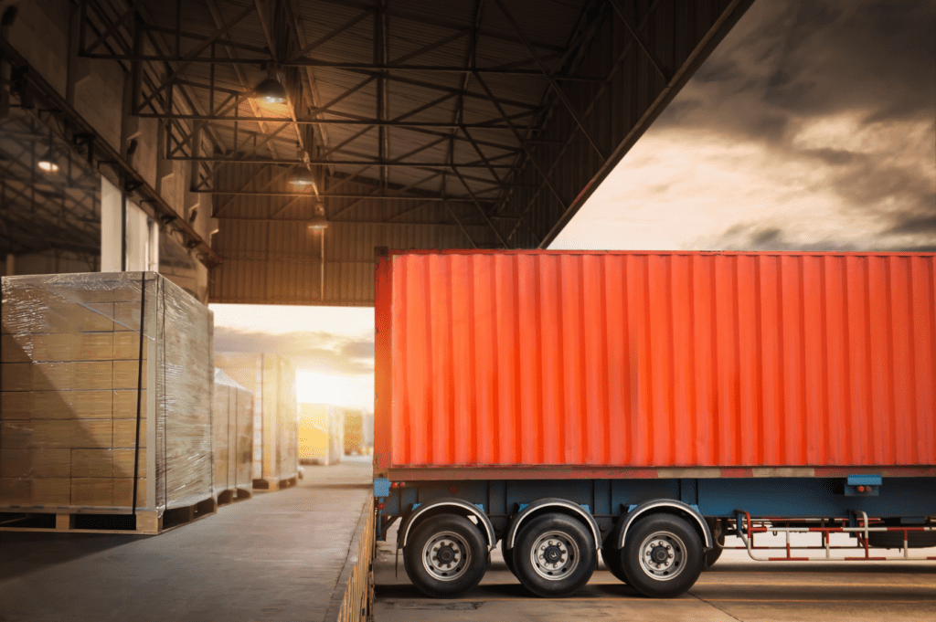 Cross docking Cleveland freight transfer at warehouse dock