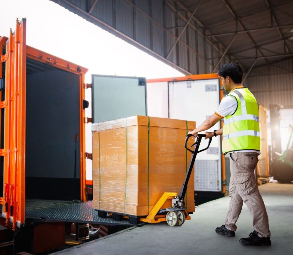 OLIMP Warehousing offers fast, cost-effective cross-docking solutions to streamline your logistics operations and improve delivery speed.