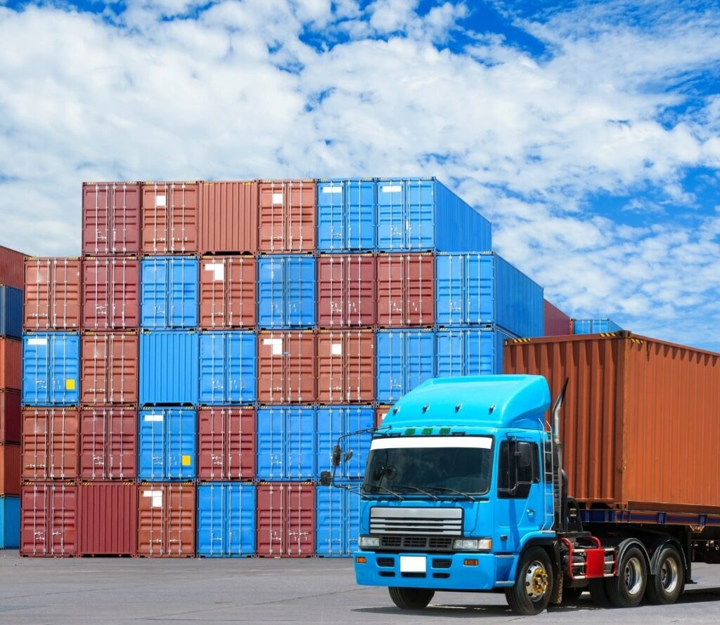 Take advantage of faster, more efficient transportation with our drayage and transloading solutions, designed to keep your business running smoothly.