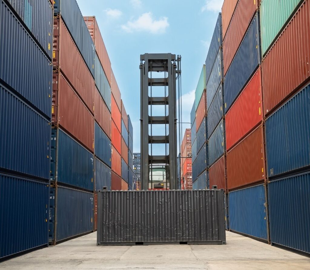 Discover the benefits of OLIMP’s transloading and drayage services in Birmingham.