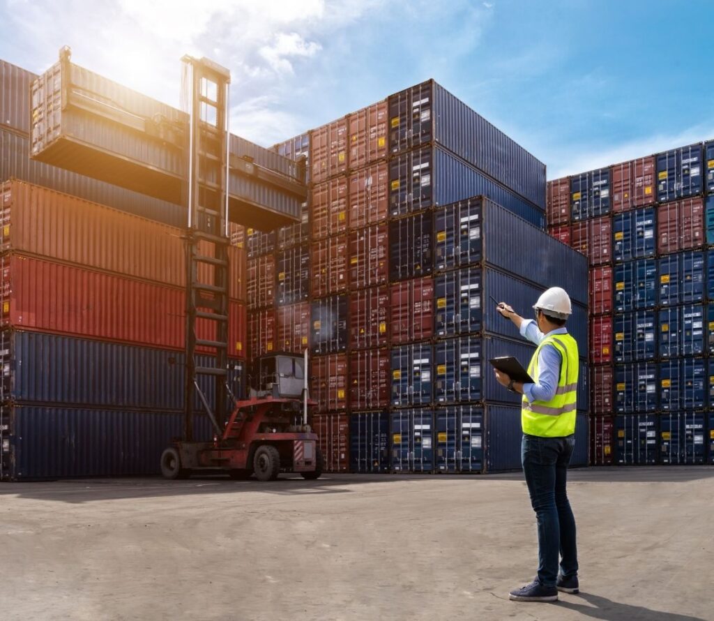 Our transloading and drayage services ensure fast, flexible, and reliable cargo movement between transport modes.