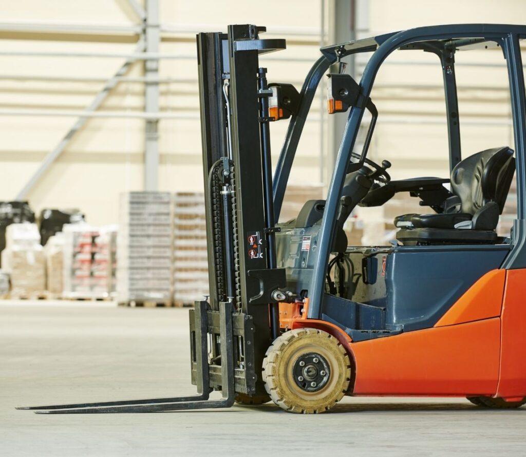 Efficient cross-docking operations speeding up the transfer of goods at OLIMP Warehousing in Tucker
