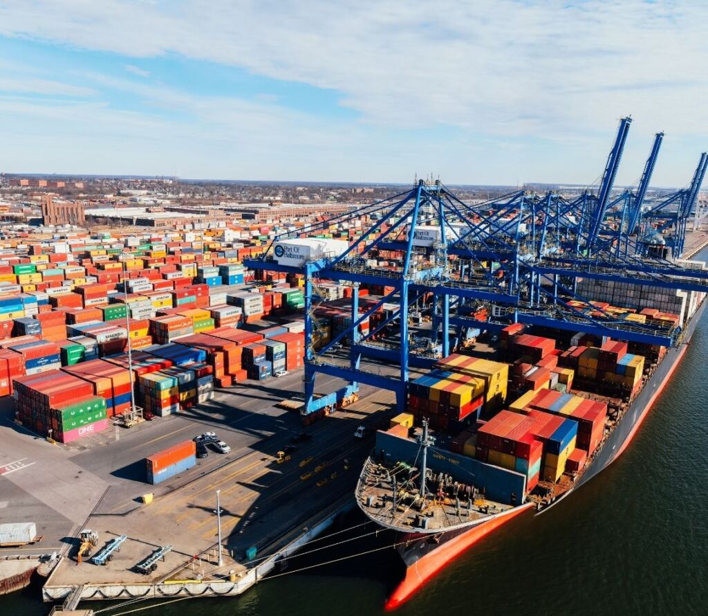 Container transloading and drayage freight transfer services in Denton, TX